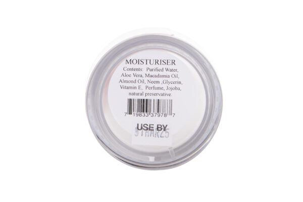 Cream NR Moist BASE_5515